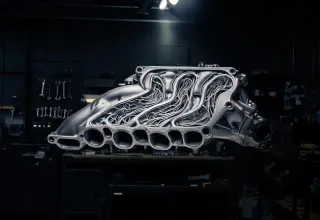 Motorsport lightweight manifold